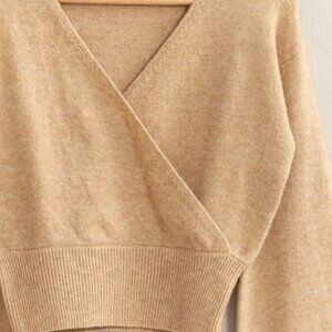 Azalea | Mia Sweater | Medium